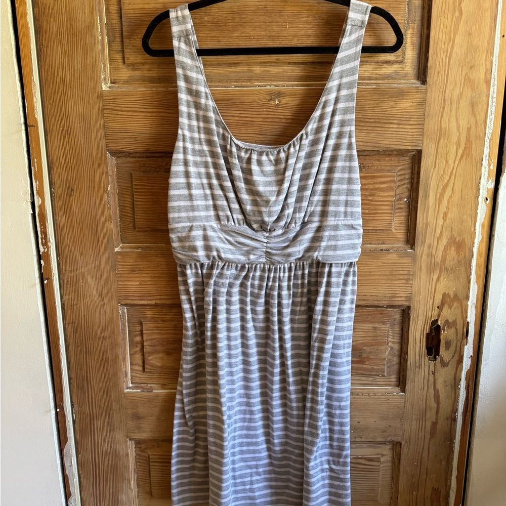 Faded Glory Gray and White Striped Midi Dress